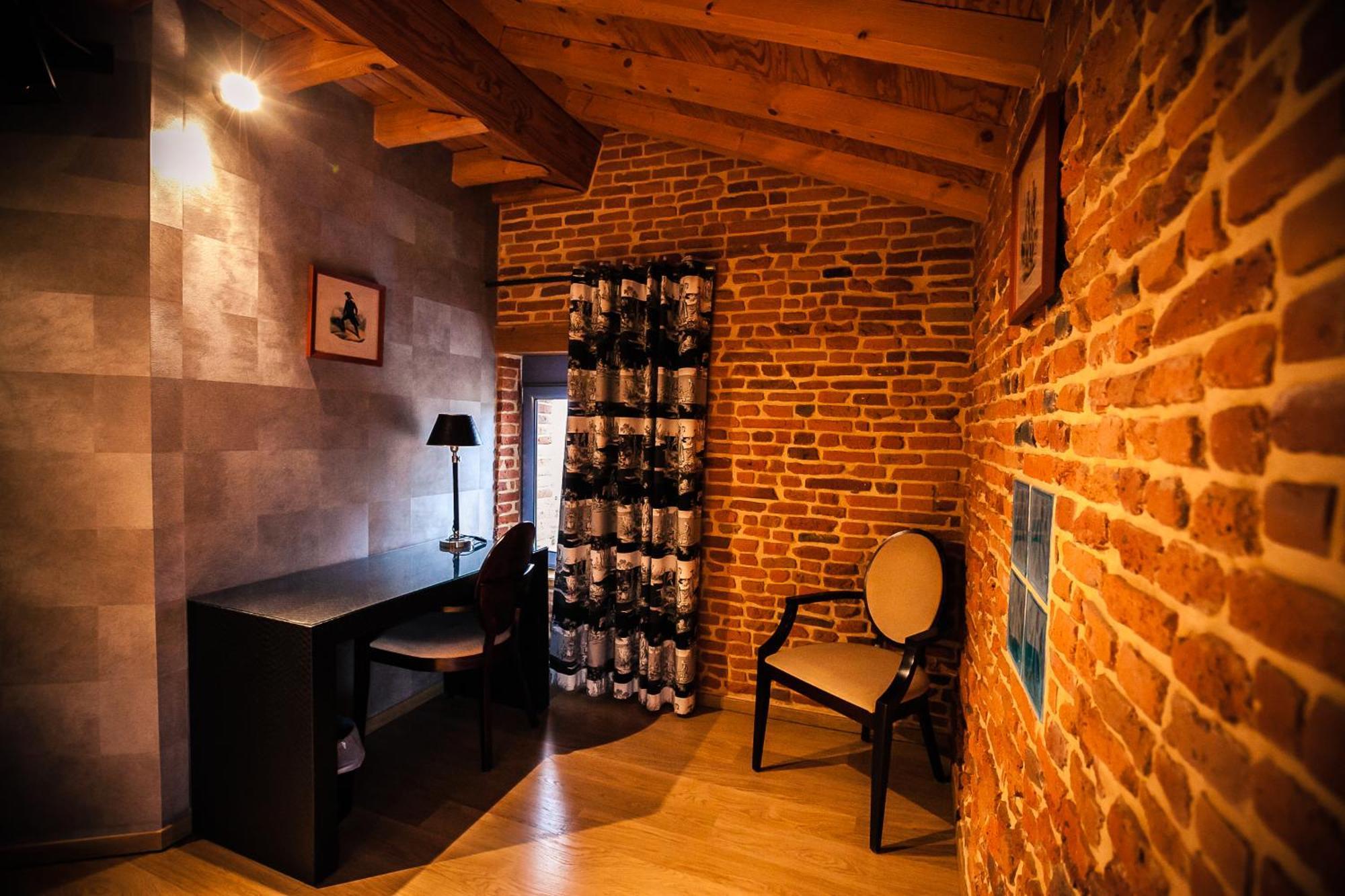Les Ecuries De La Tour Otel Mondonville Oda fotoğraf